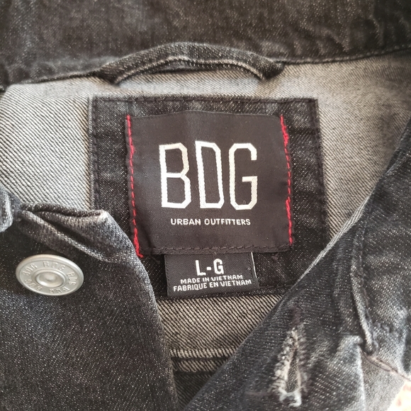 Urban Outfitters Grey Denim Jacket - Picture 3 of 3